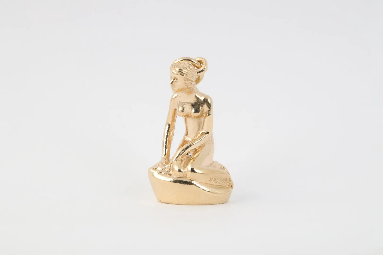 14k Yellow Gold Mermaid Charm (6.61g.)