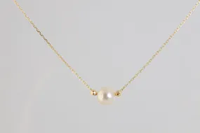 16" 18k Yellow Gold Pearl Necklace (2.51g.)