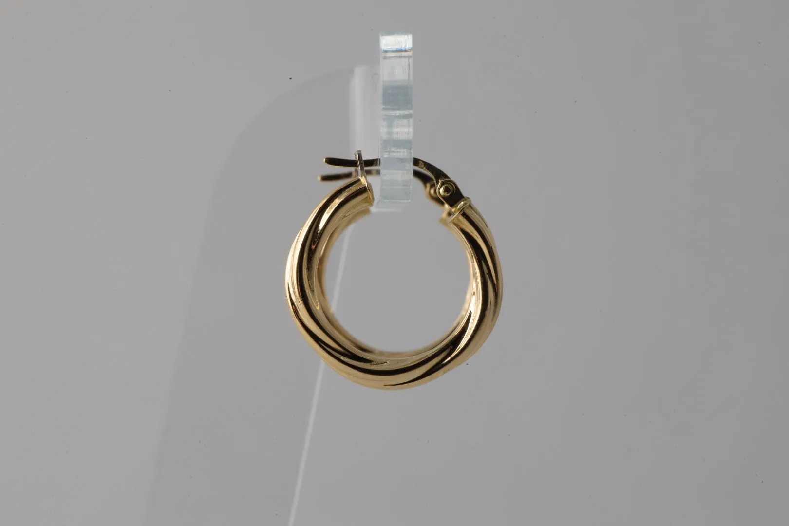 18k Yellow Gold Hoop Earrings (1.91g.)