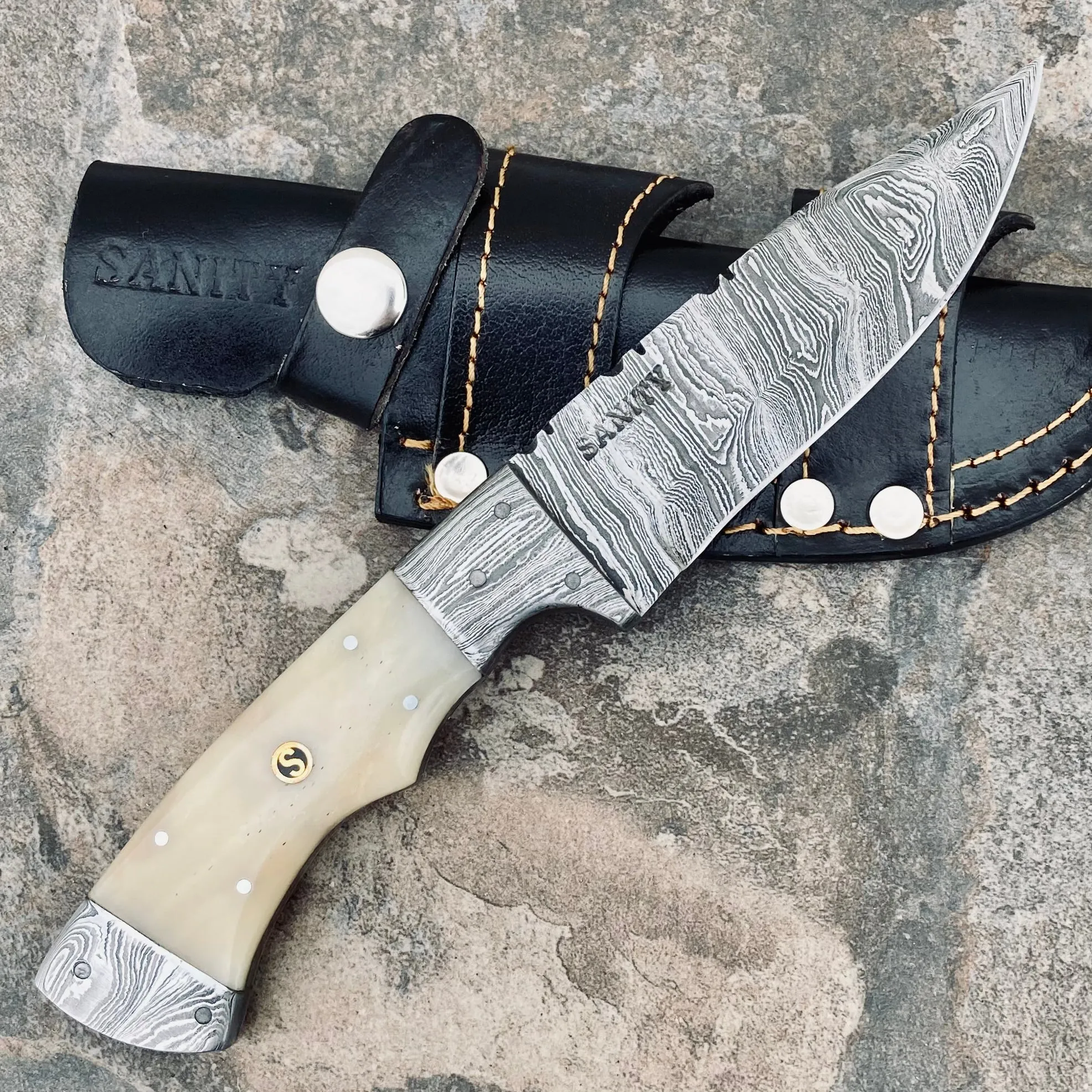 8.5” Lucky Luciano - Bone - Damascus - Horizontal & Vertical Carry - LL02