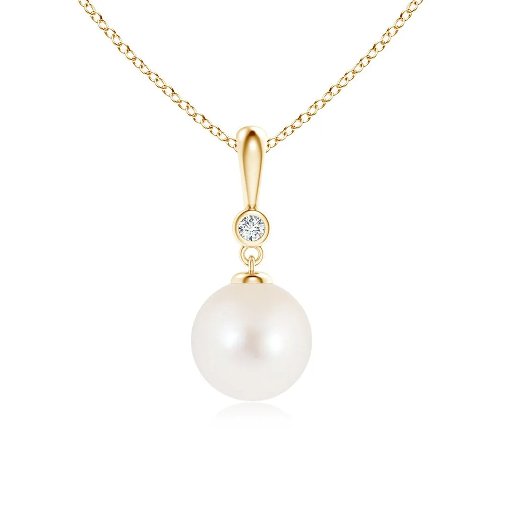 8mm Classic Freshwater Cultured Pearl Drop Pendant with Moissanite