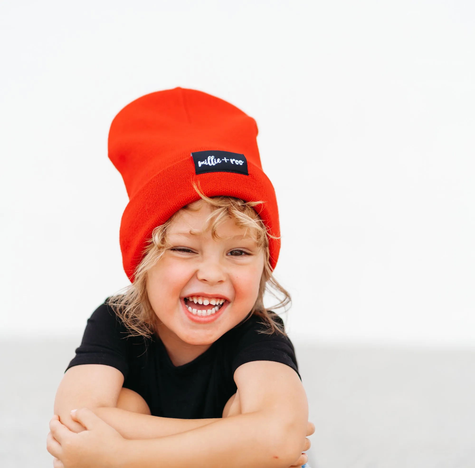 BAMBOO CUFF BEANIE- Red