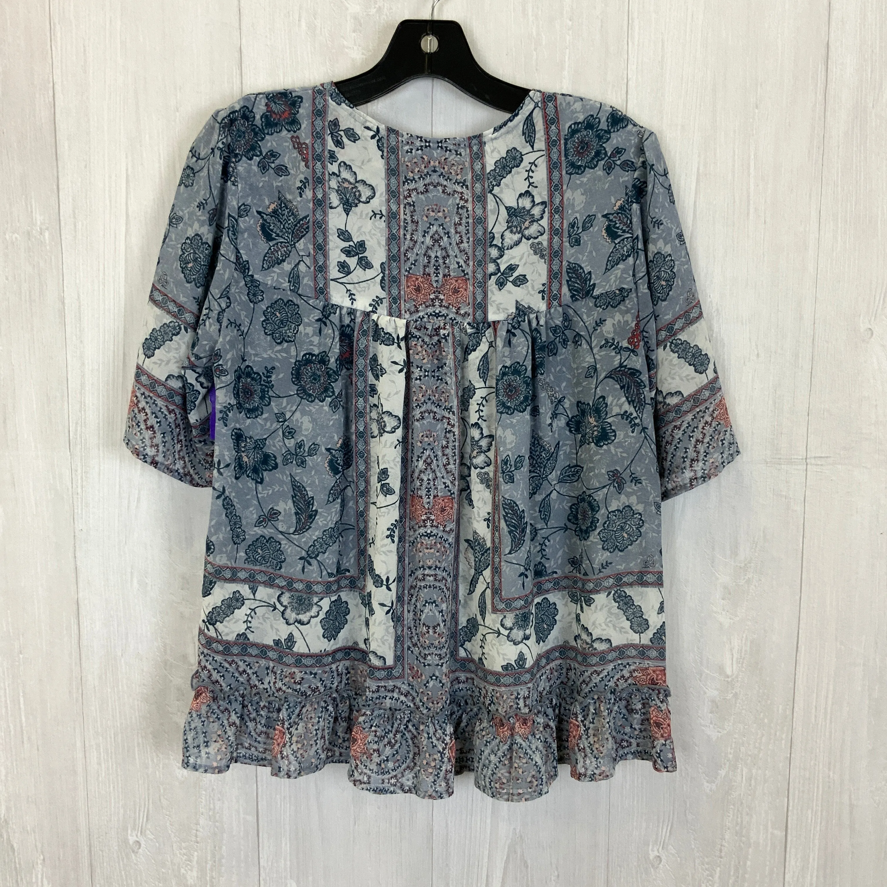 Blouse Short Sleeve By Knox Rose  Size: S