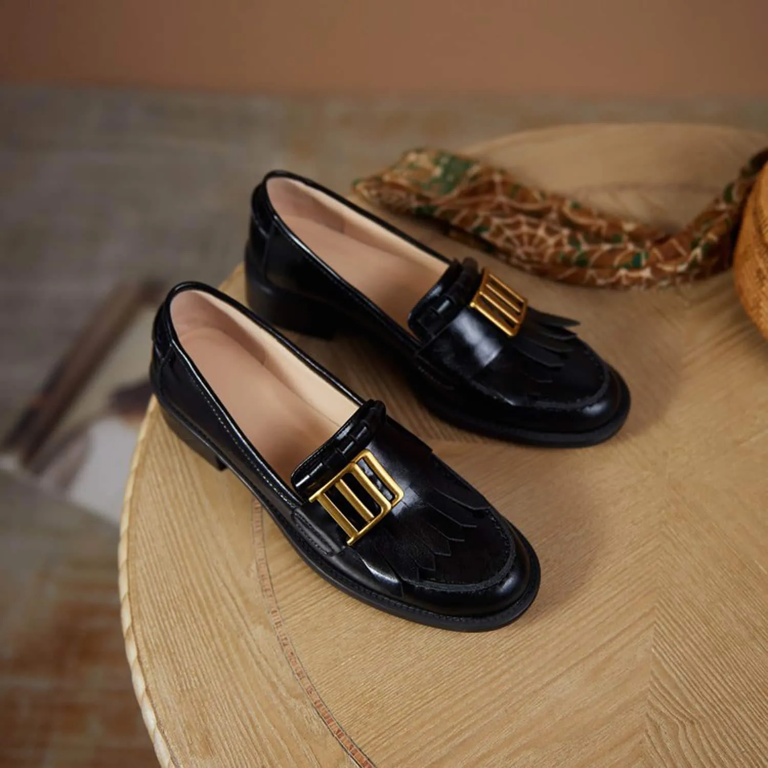 Casual Slip-On Metal Tassels Loafers