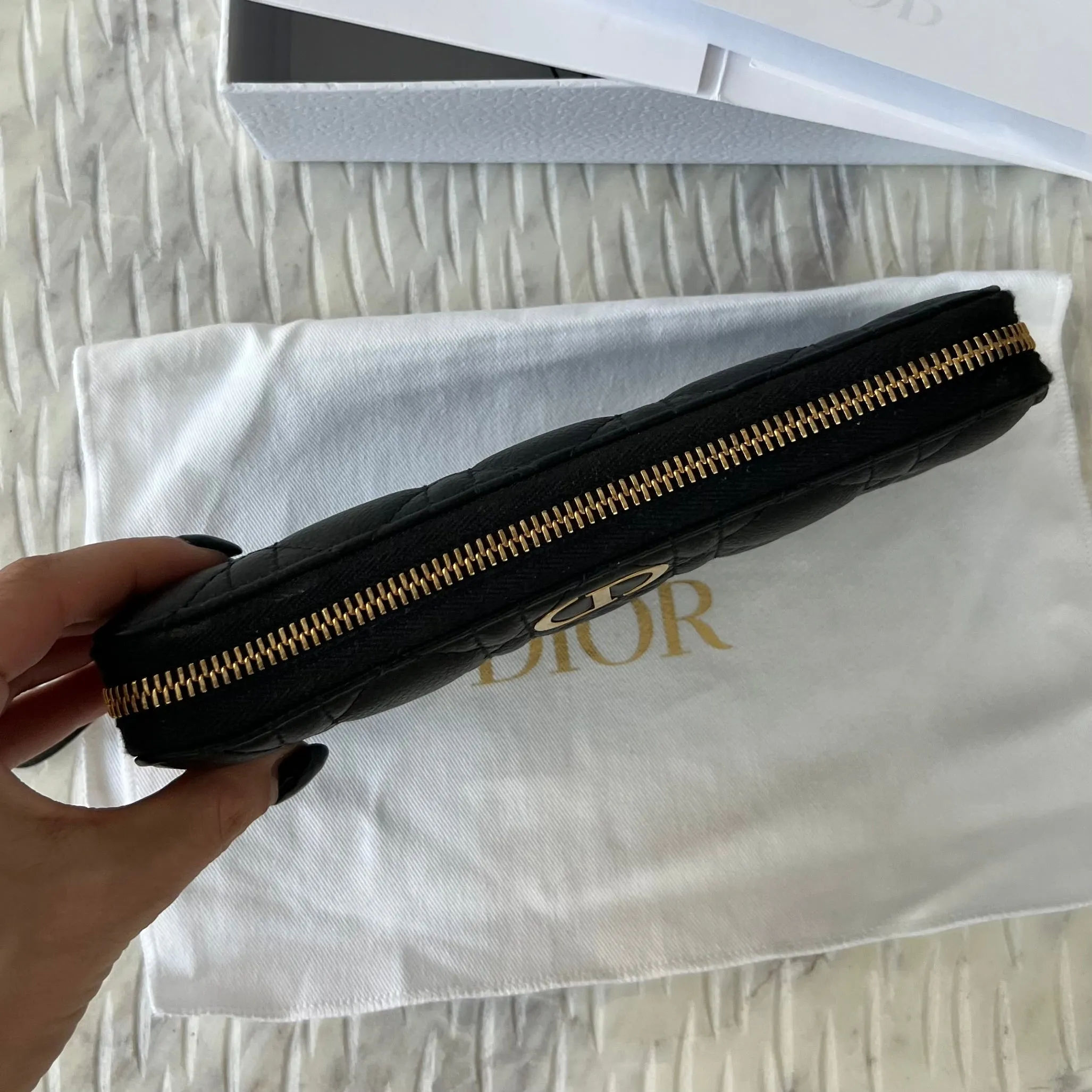 CHRISTIAN DIOR LADY DIOR VOYAGEUR WALLET