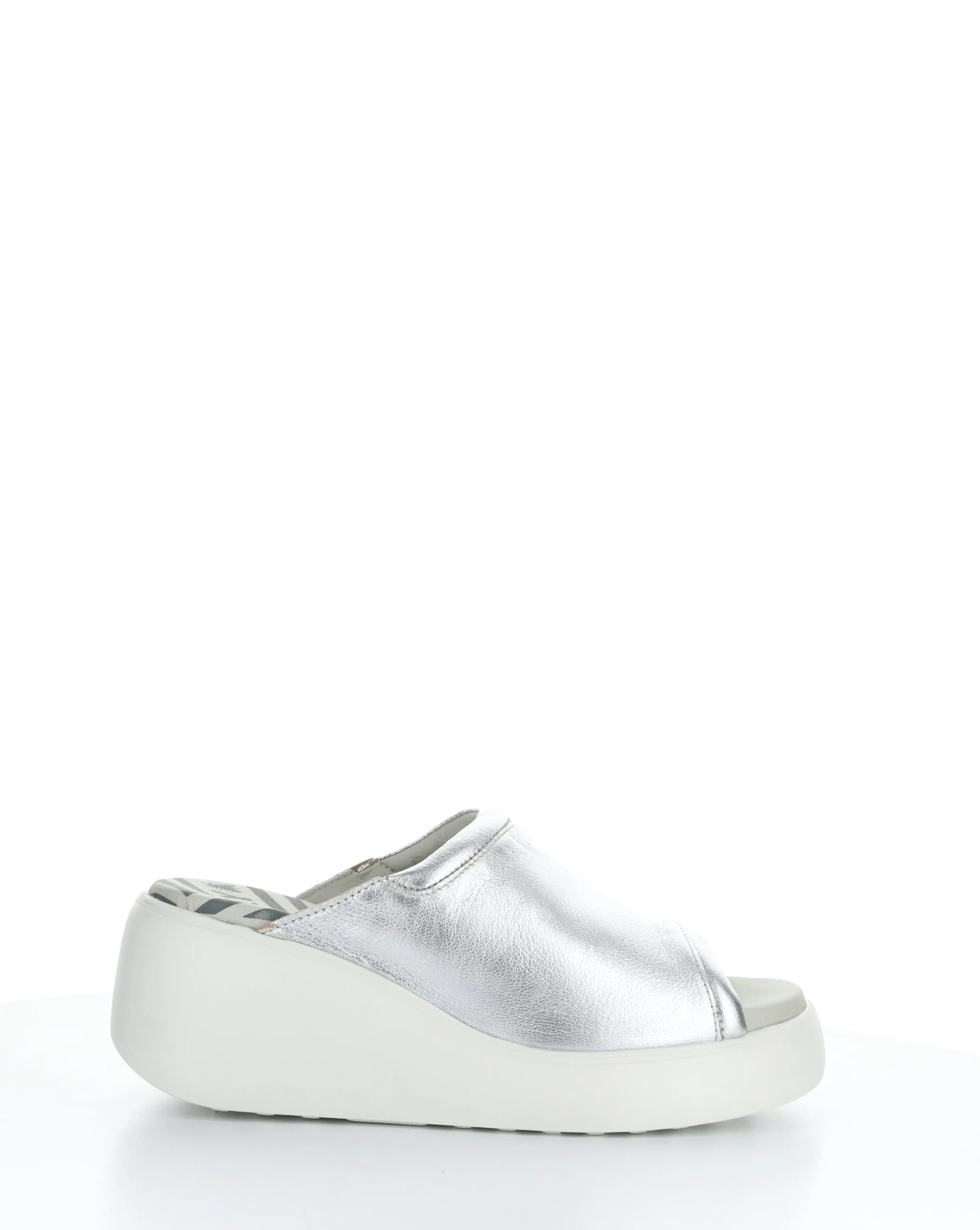 DOLI042FLY 002 SILVER Round Toe Sandals