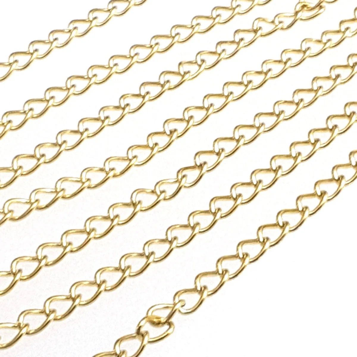 Gold Stainless Twist Chain, Open Link, 3.5x5.5x0.75mm,  50 Meters (160  Feet), #1950 G