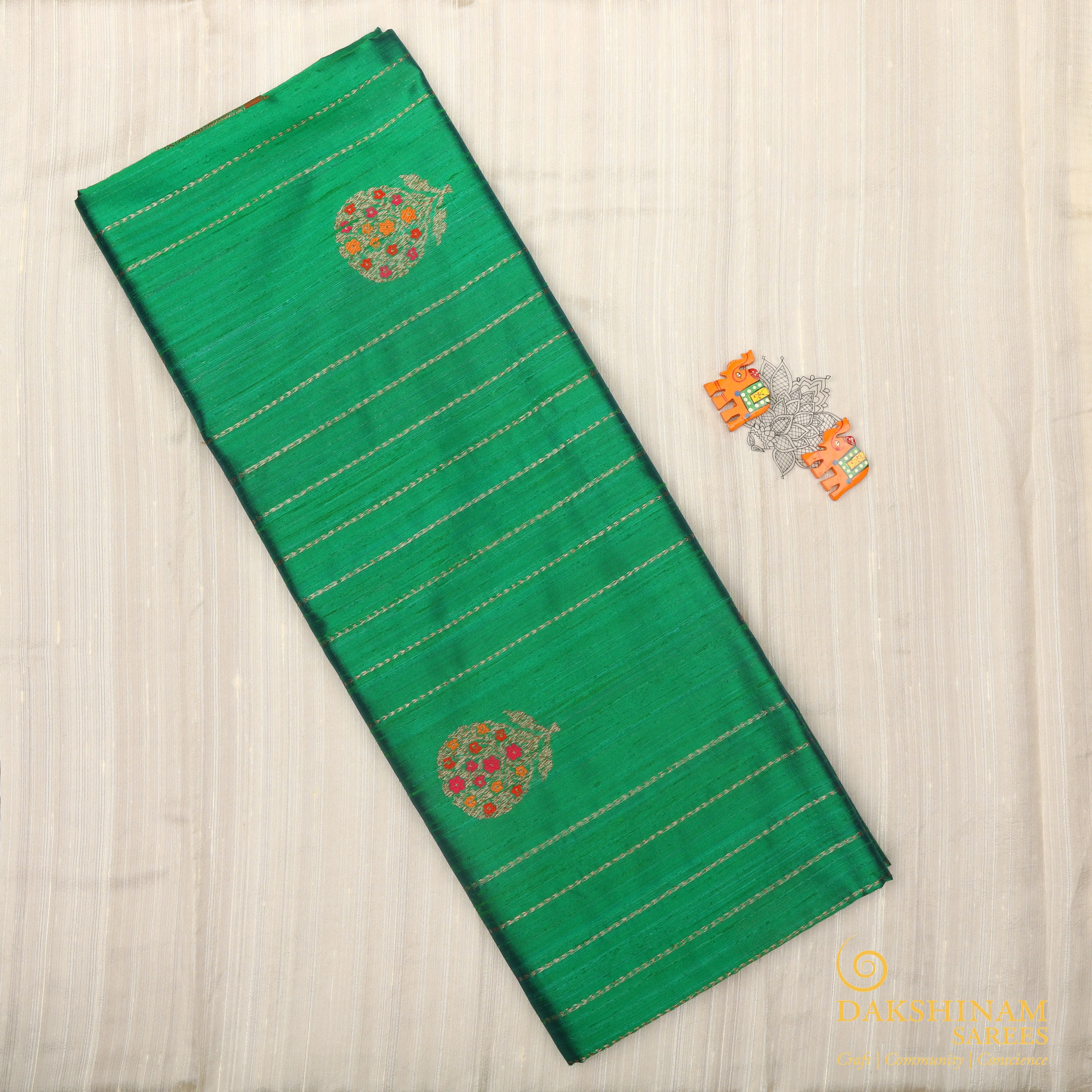 Handwoven Green Banarasi Tussar Silk Saree - 1386T004749DSC