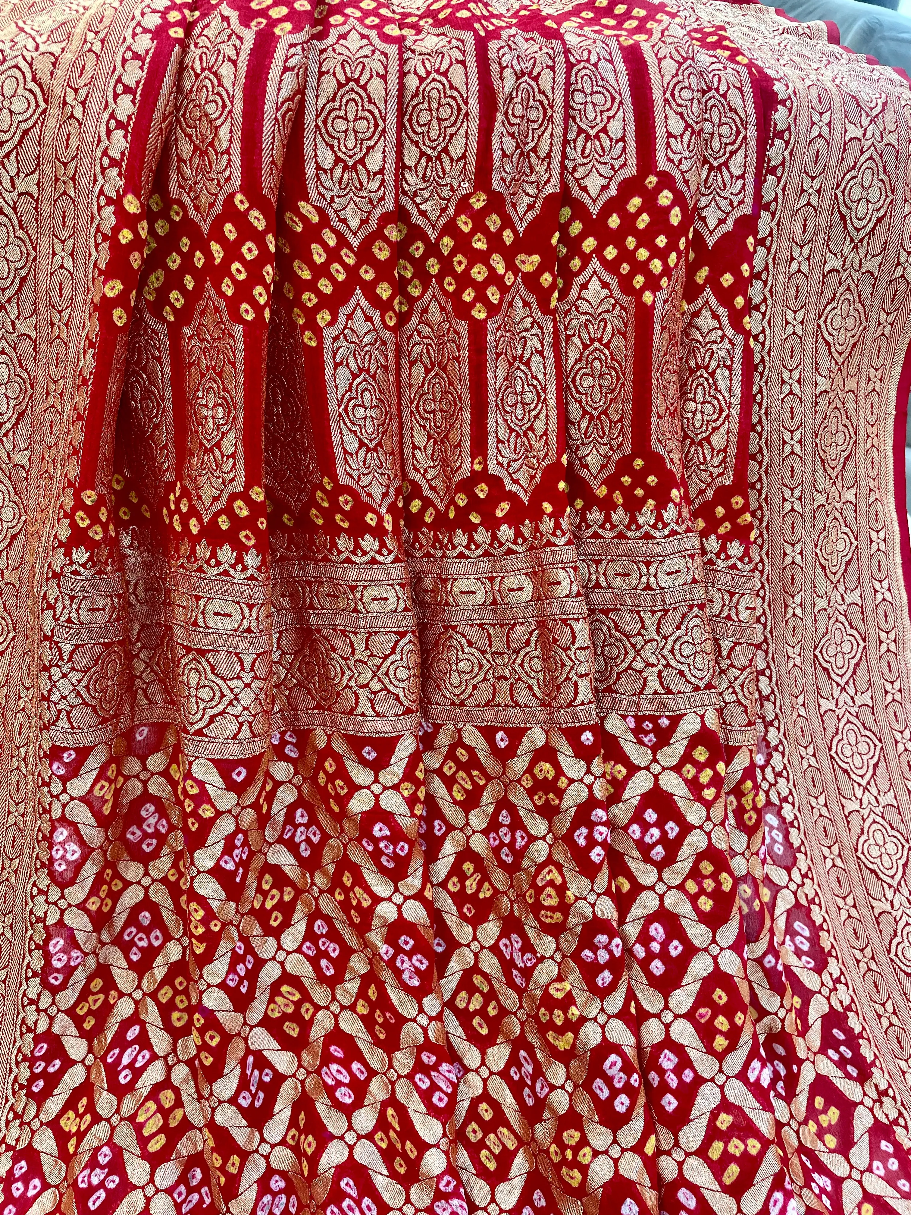 Handwoven Pure Bandhani Banarasi  Saree Blouse