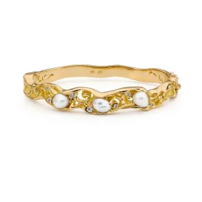 Keshi Pearl and Diamond Bangle