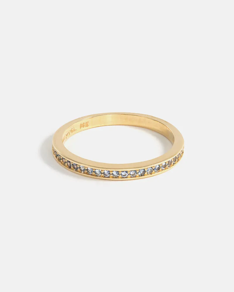 Pavé Ring in 14k Gold with Yogo Sapphires