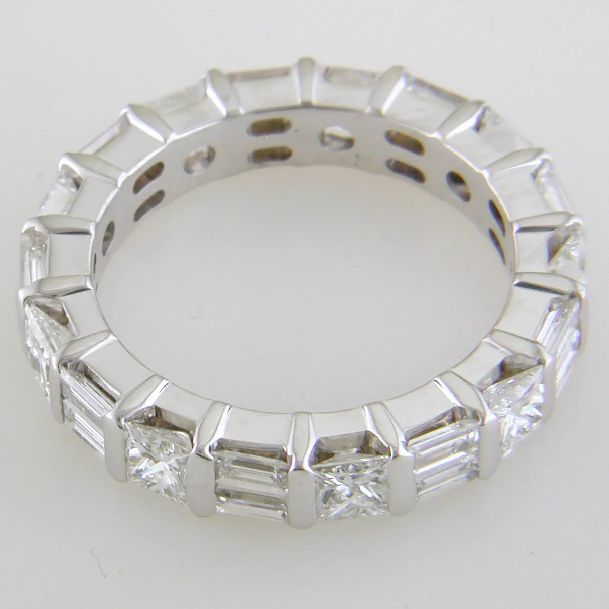 Princess Cut & Alternating Straight Diamond Baguette 18K White Gold Ring Stackable Band 3.00 carats