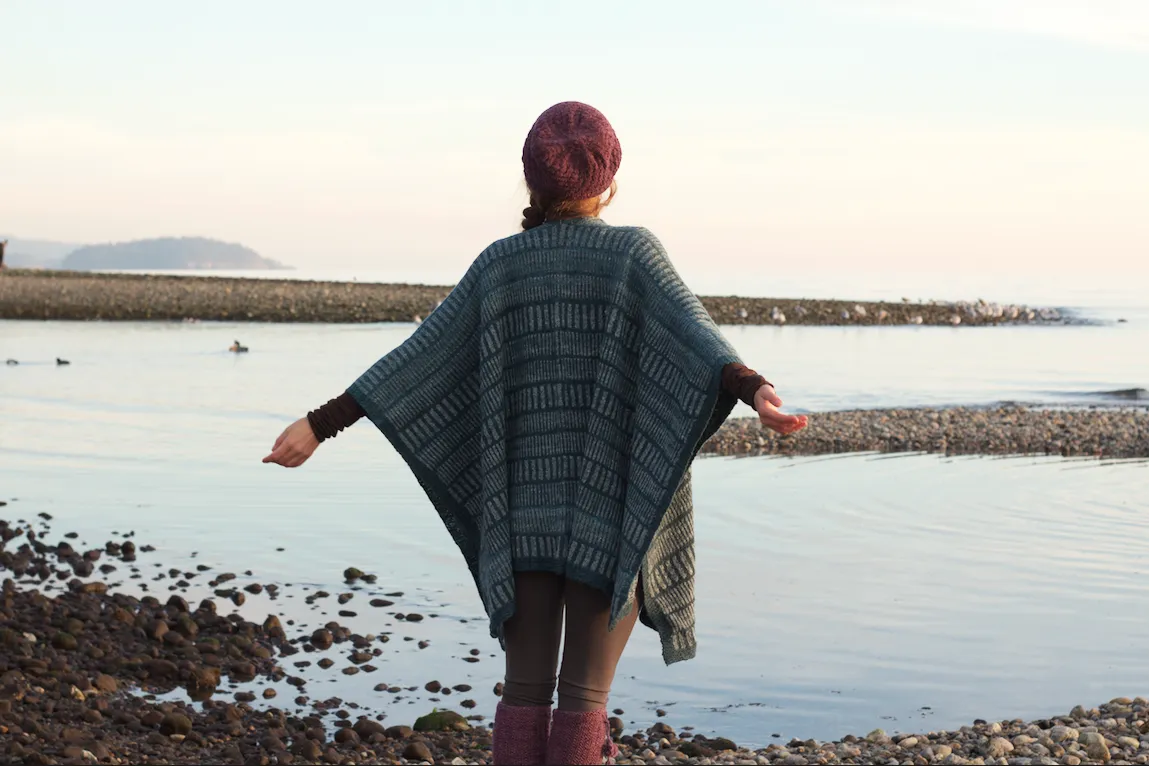 Raya Cape - Teal/Slate