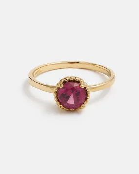 Round Galatée Ring in 14k Yellow Gold with raspberry-toned Tanzanian Moyo Garnet