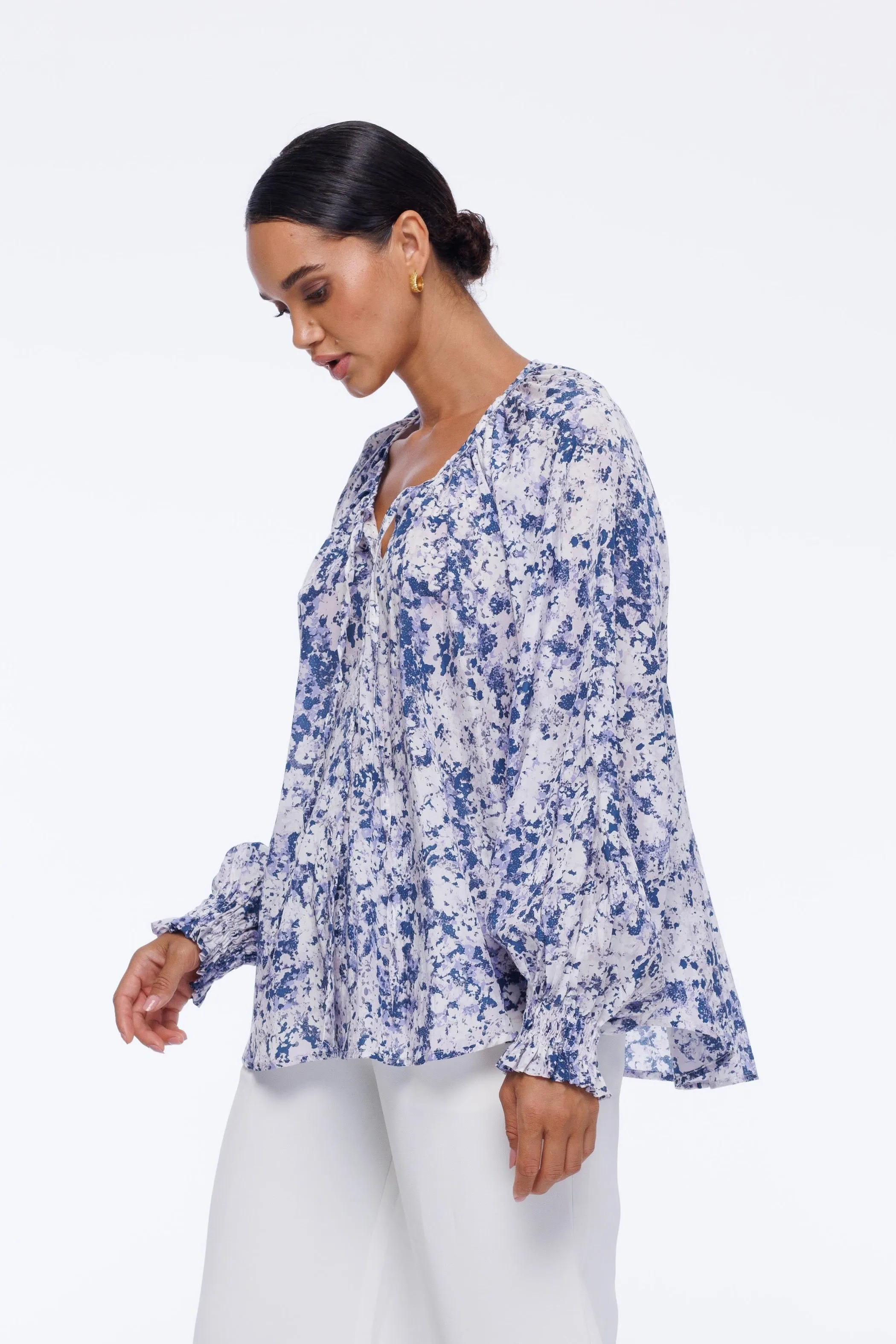 Ruthie Blouse - Exclusive Blue/White Floral