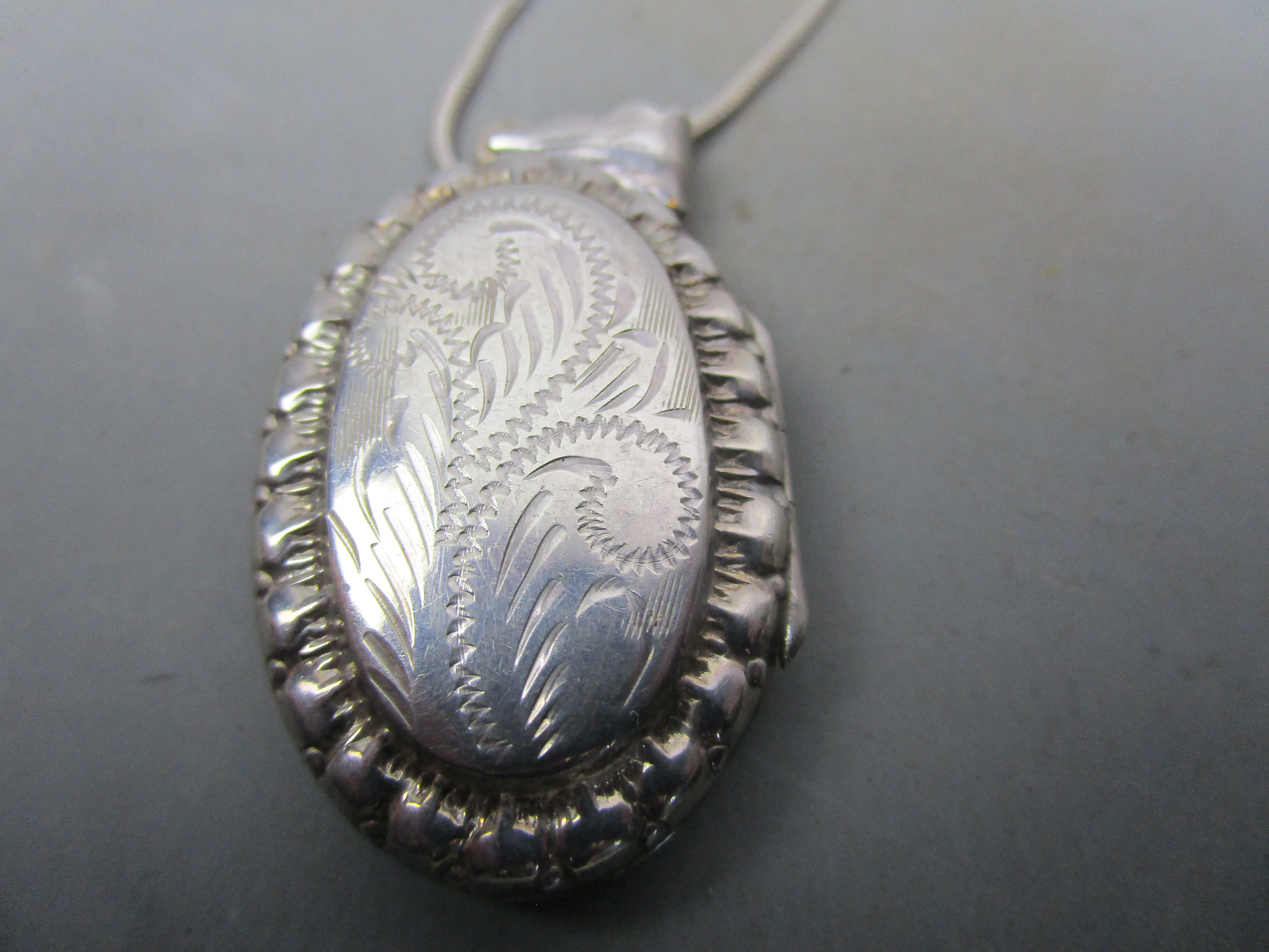 Sterling Silver Double Locket Pendant Necklace Vintage c1980