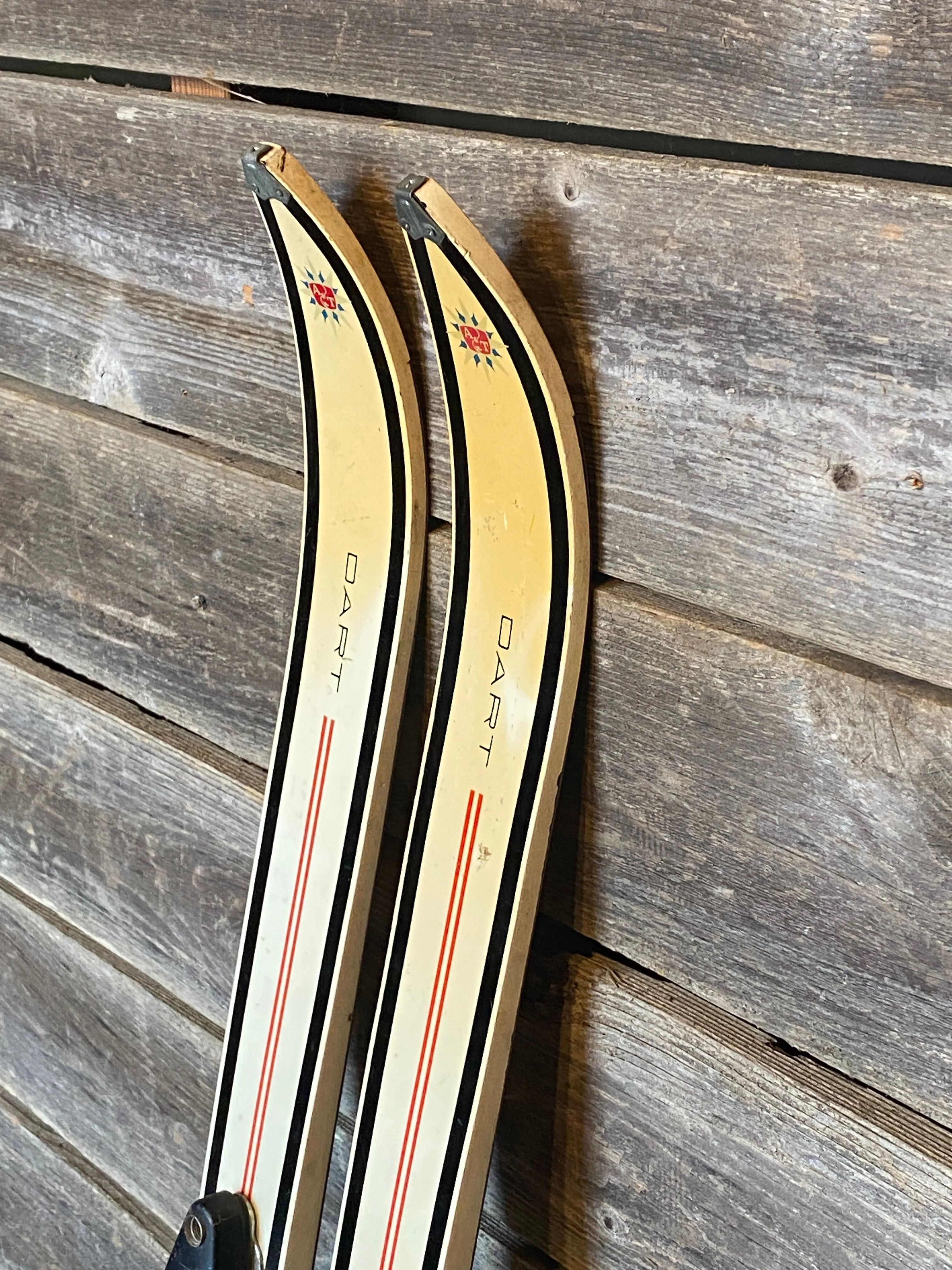 Vintage Skis - Childrens Skis - Dart