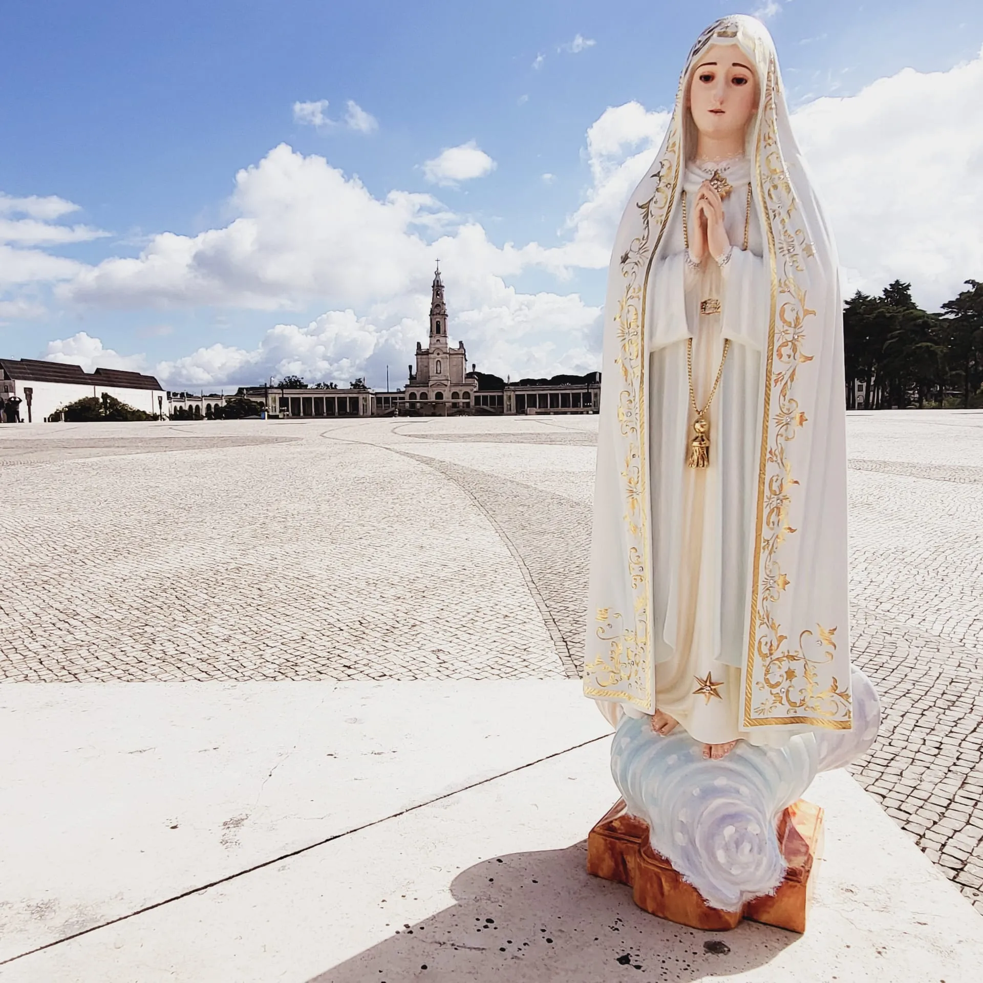 Wood - Our Lady of Fátima [Several sizes]