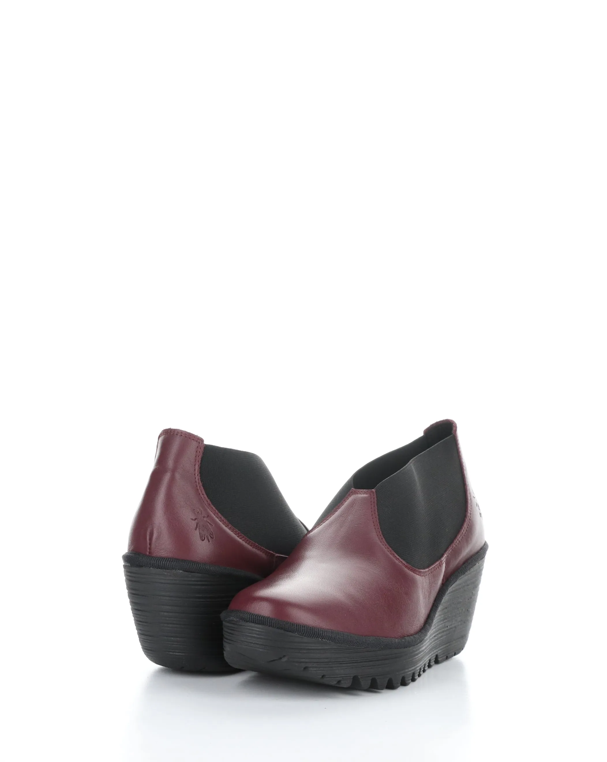 YIFY447FLY 001 WINE Round Toe Shoes