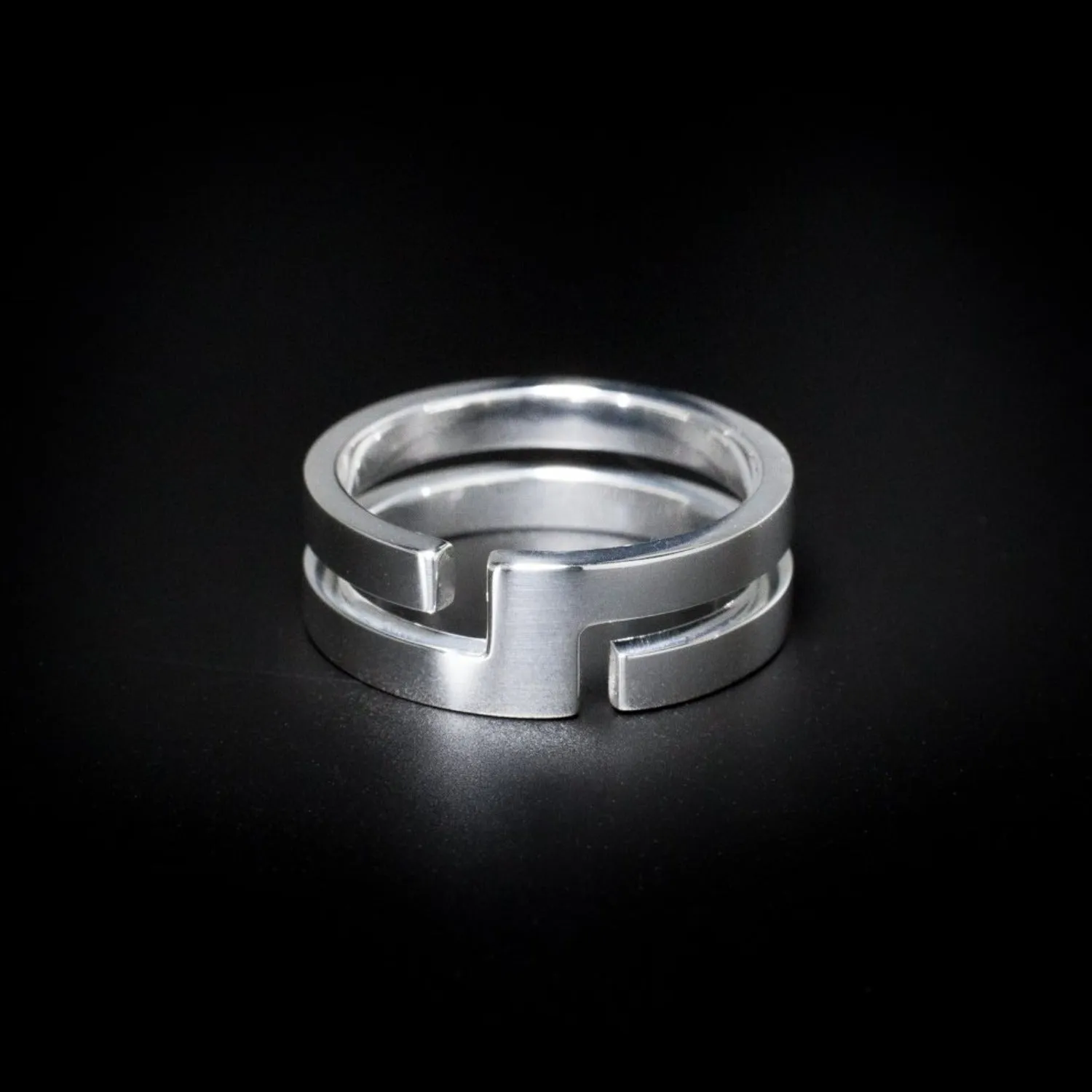 Z Line Slim Ring